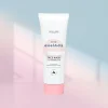 فوم شستشوی صورت گلو اسنشیالز (Glow Essentials) با ویتامین‌های E و B3
